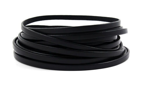 Lederband - schwarz - 5 x 2 mm